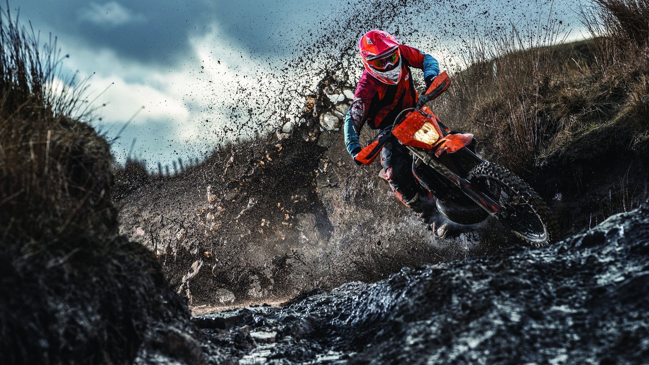 _热火队防守反击，展现强大实力_，热火对队员