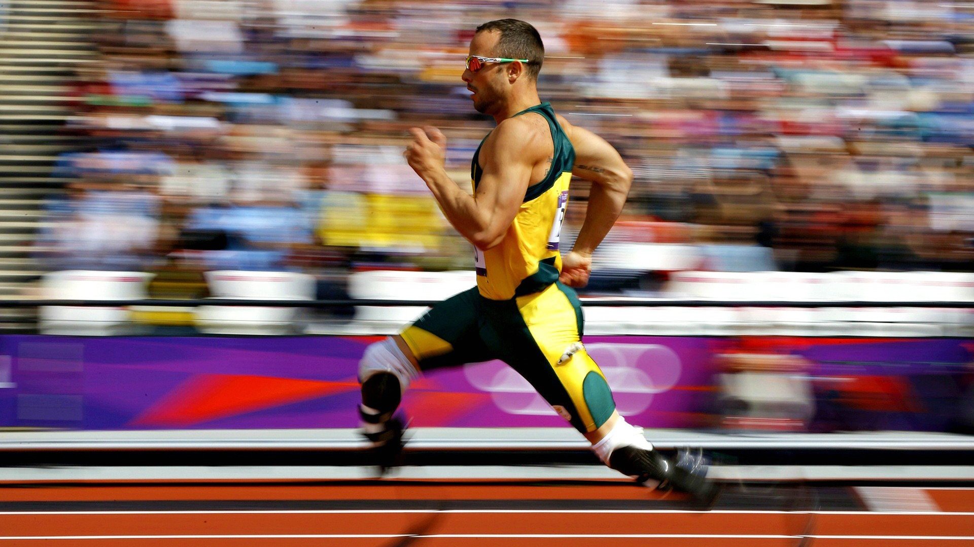 幸运队球员个个状态爆棚，共同打造胜利，幸运队的口号